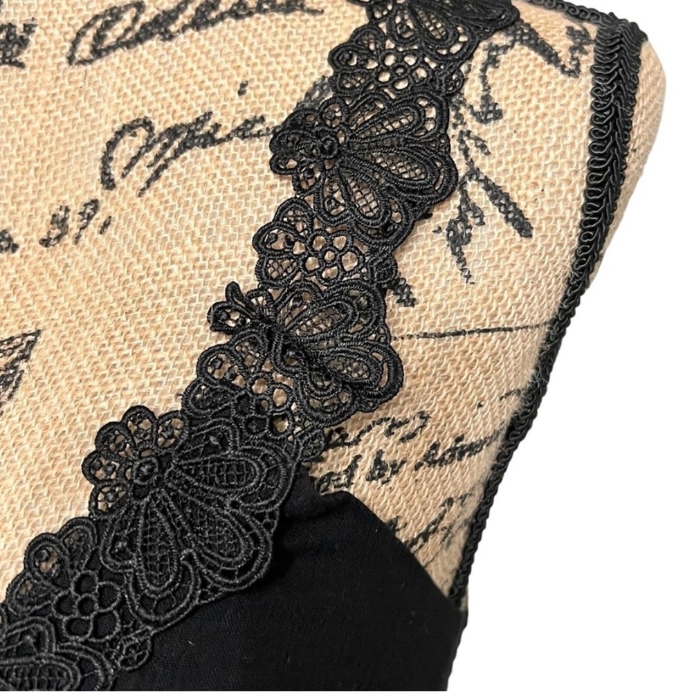 NWOT Gothic Lace Tiered dress - Picture 6 of 6